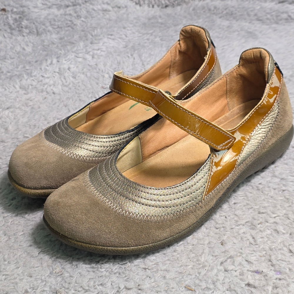 Naot Mary Jane Flats Tan Gold Suede Patent Leather Womens 38 7 7.5 Excellent